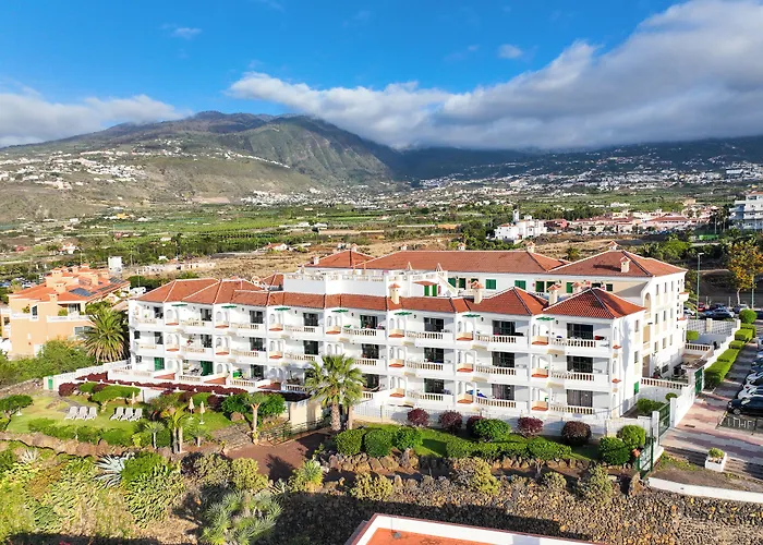 Hotell Club Tarahal 2*