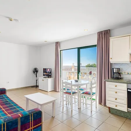 Club Tarahal 2* Puerto de la Cruz (Tenerife)